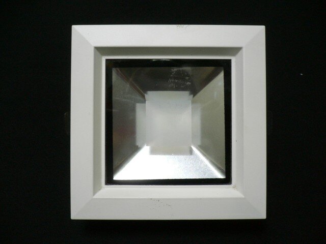 022/10W LED6000K WT+BK+CR (60) АКЦИЯ светильник потолочный