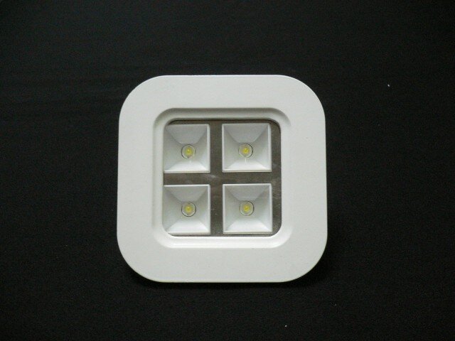 018/4W LED6000K WT+CR (50) АКЦИЯ светильник потолочный