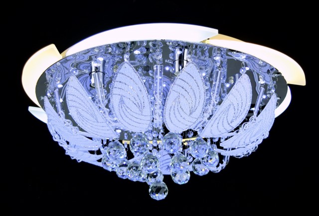 АР55548/600 CR (E14*8*40W,Led 11W WT+Yellow), (1) светильник потолочный
