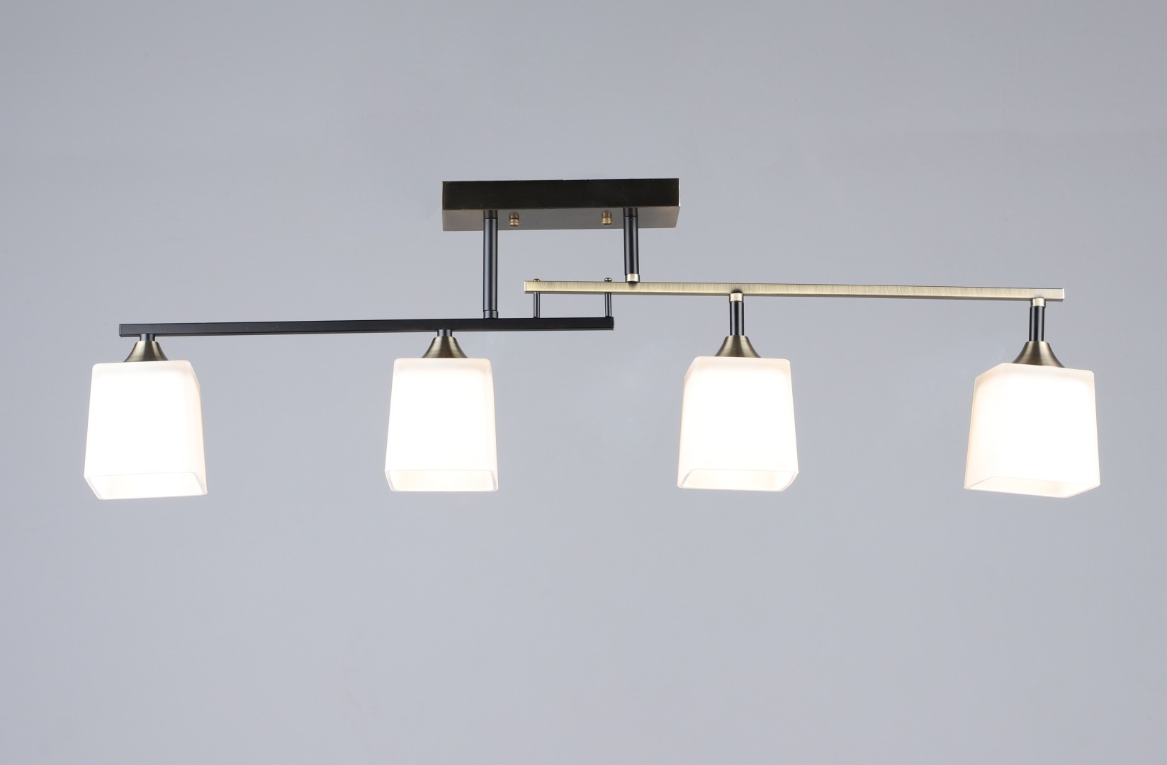 ВР-K2325/4 AB+BK L840*W100*H250мм (4) светильник потолочный